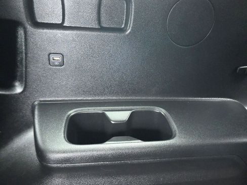 Used 2022 Kia Telluride S image 39