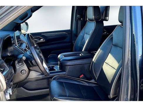 Used 2021 GMC Yukon XL SLT w/ SLT Luxury Plus Package image 21