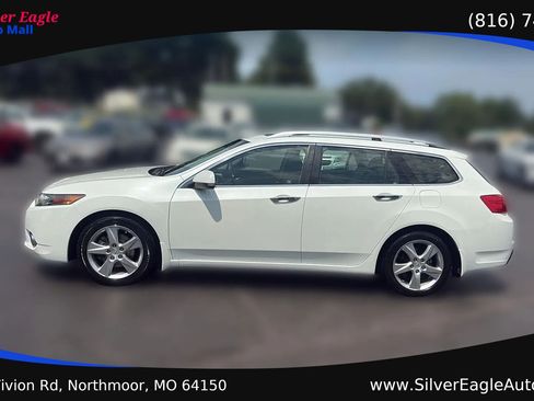 Used 2012 Acura TSX Sport Wagon FWD image 2