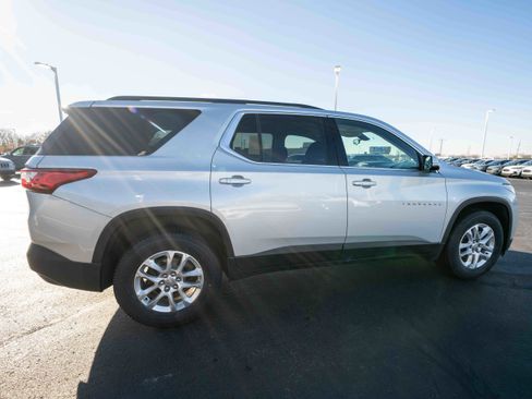 Used 2019 Chevrolet Traverse LT image 6