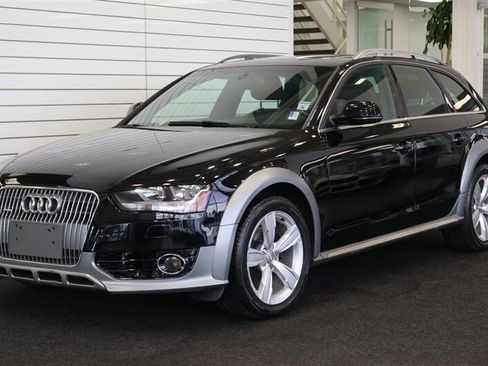 Used 2013 Audi A4 Premium w/ Convenience Pkg AWD/4WD image 3