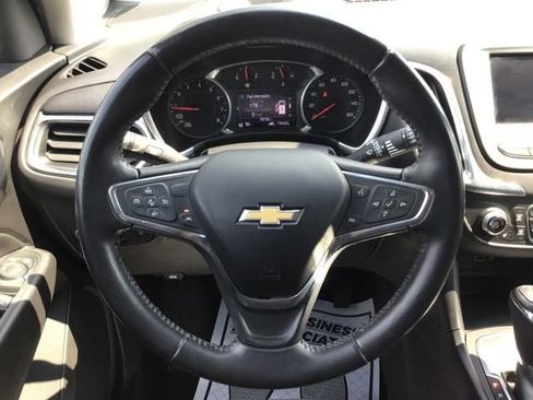 Used 2020 Chevrolet Equinox LT image 14