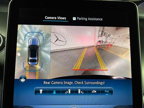 Used 2025 Mercedes-Benz C 300 4MATIC Sedan image 33