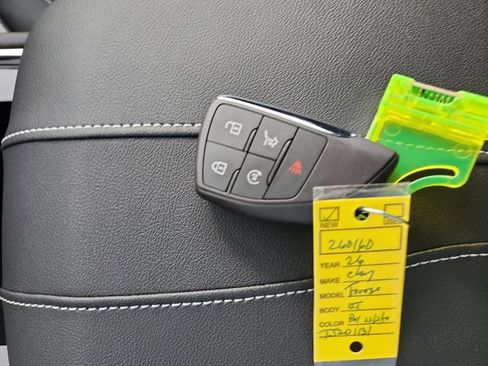 New 2026 Chevrolet Traverse LT w/ Enhanced Driving Package image 31