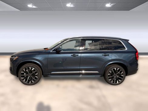 New 2026 Volvo XC90 B6 Ultra w/ Protection Package AWD/4WD image 2