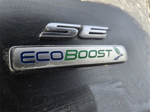 Used 2020 Ford Fusion SE w/ Equipment Group 151A image 4