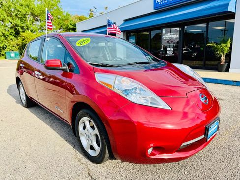 Used 2013 Nissan Leaf SV w/ LED & Quick Charge Pkg image 20