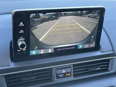 New 2025 Honda Pilot EX-L image 16