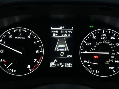 Used 2024 Subaru Impreza 2.0i Sport image 19