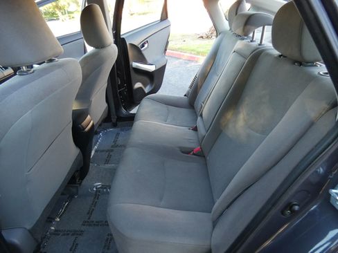 Used 2015 Toyota Prius Two image 43