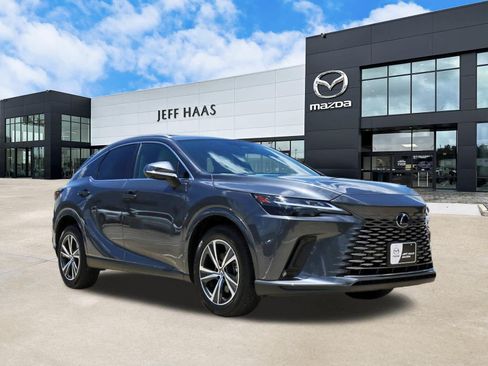 Used 2024 Lexus RX 350 Premium w/ Convenience Package FWD image 4