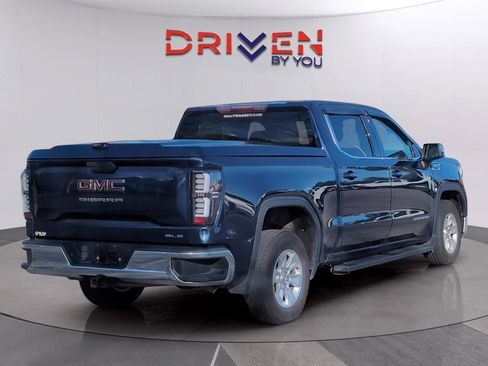 Used 2020 GMC Sierra 1500 SLE w/ SLE Value Package image 6