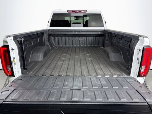 Certified 2020 GMC Sierra 2500 AT4 w/ AT4 Premium Package AWD/4WD image 32