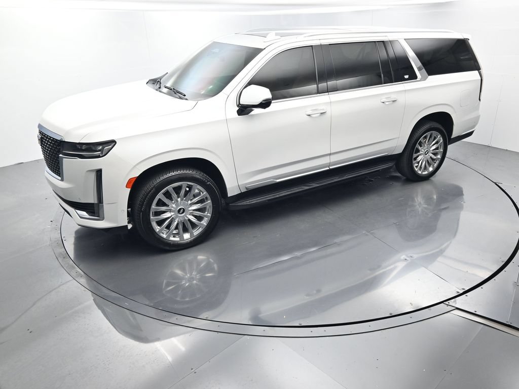 Used 2023 Cadillac Escalade ESV Premium Luxury AWD/4WD image 34