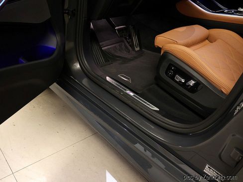 Certified 2026 BMW X5 xDrive40i w/ Executive Package image 29