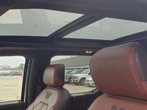 Used 2018 Ford F150 King Ranch w/ Equipment Group 601A Luxury AWD/4WD image 10