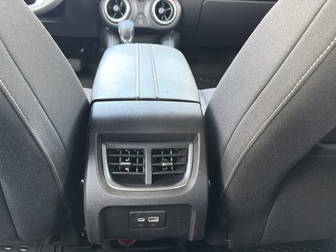 Used 2023 Chevrolet Blazer LT FWD image 24