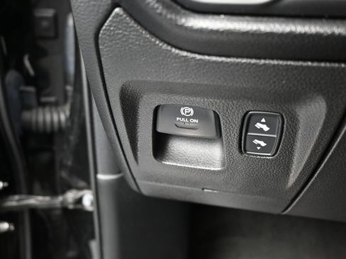 Used 2020 RAM 1500 Laramie image 35