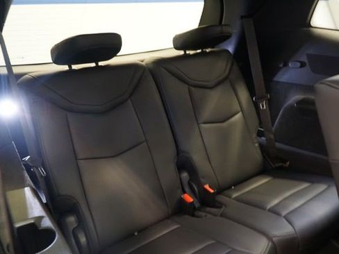Certified 2024 Cadillac XT6 Luxury w/ LPO, Floor Liner Package AWD/4WD image 25