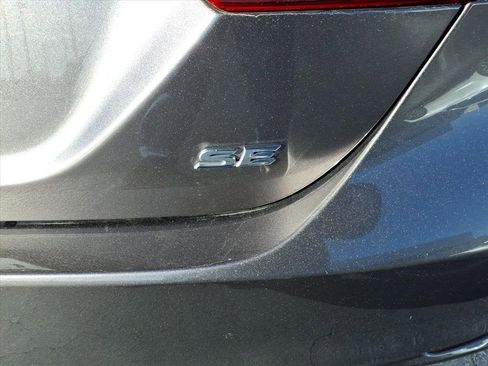 Used 2023 Toyota Camry SE image 10