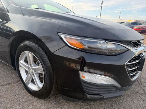 Used 2020 Chevrolet Malibu LS image 28