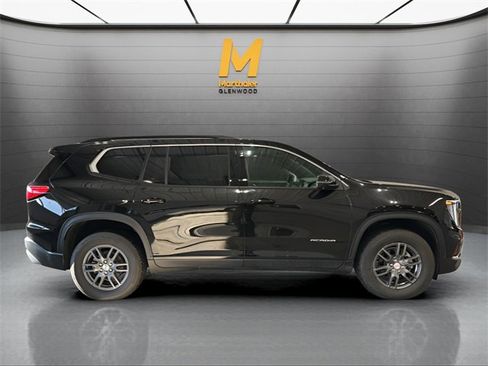 Used 2025 GMC Acadia Elevation image 1
