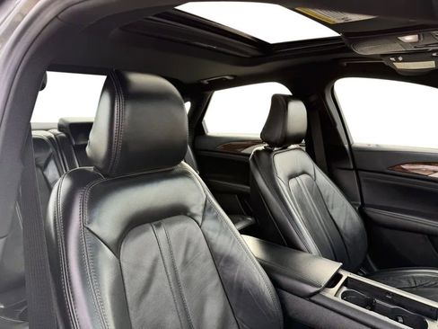 Used 2020 Lincoln MKZ Reserve w/ Elements Package image 27