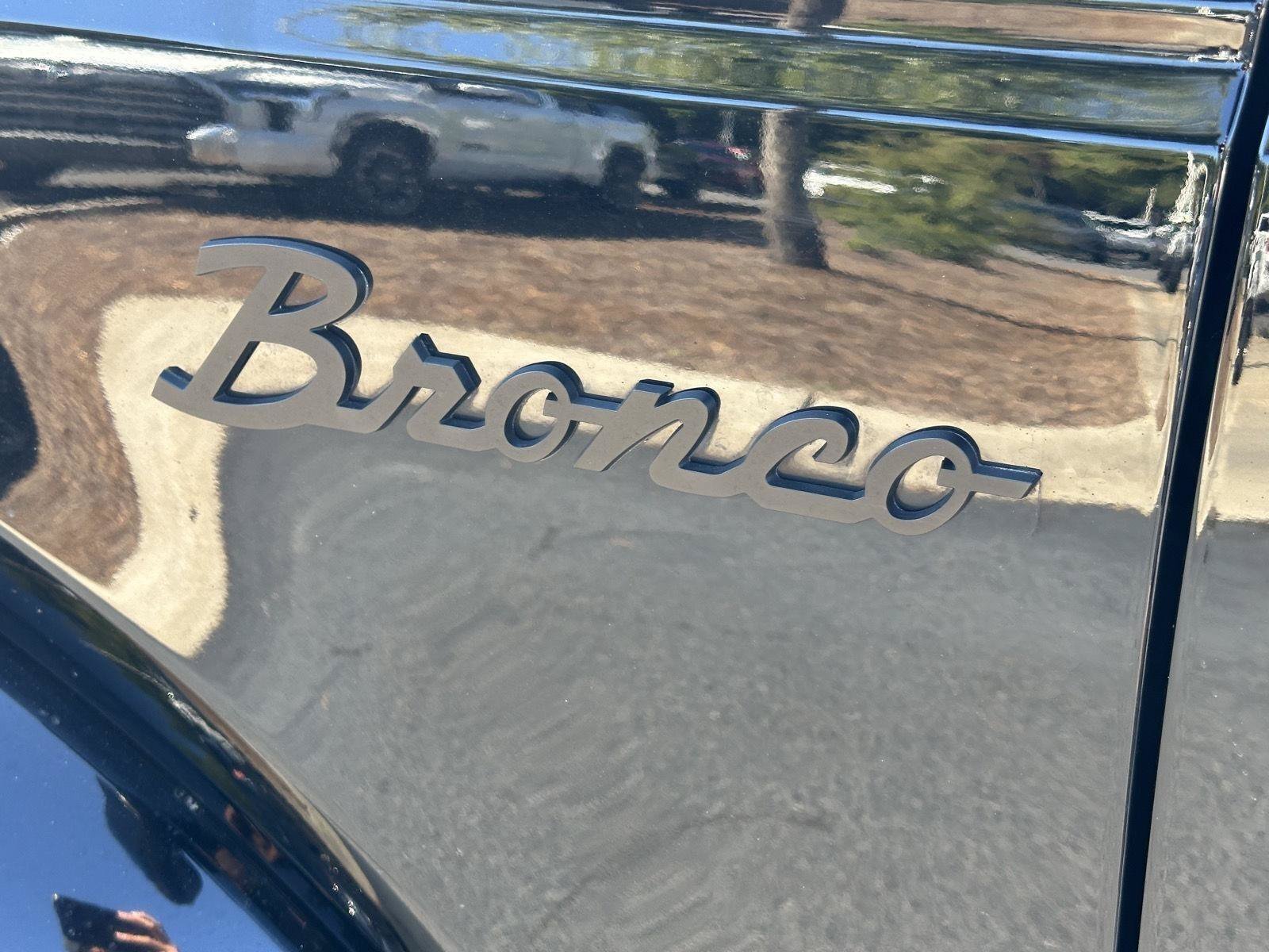 Used 2023 Ford Bronco Outer Banks AWD/4WD image 10