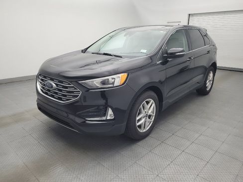 Used 2021 Ford Edge SEL w/ Convenience Package FWD image 2