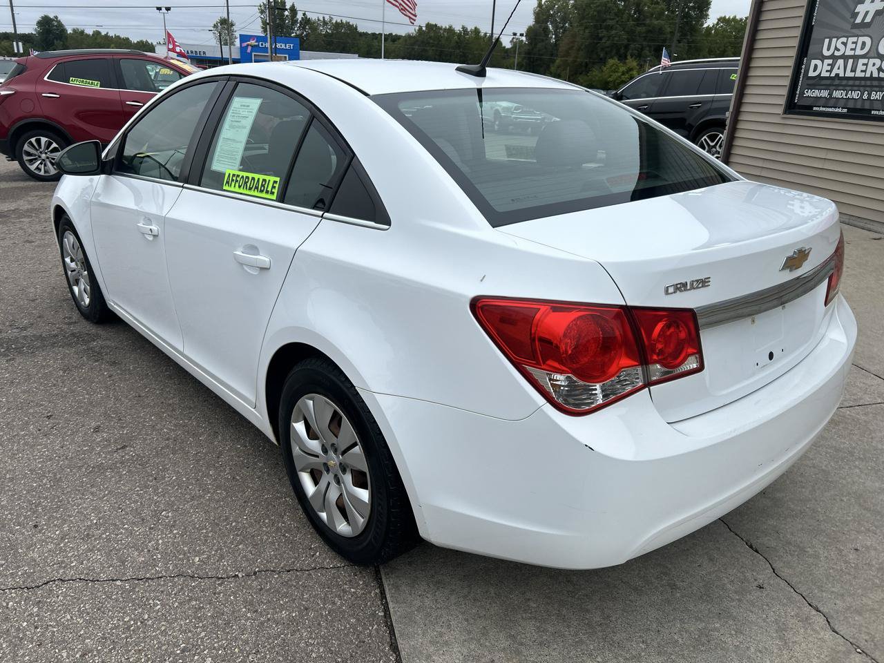 Used 2012 Chevrolet Cruze LS w/ Connectivity Package FWD image 7