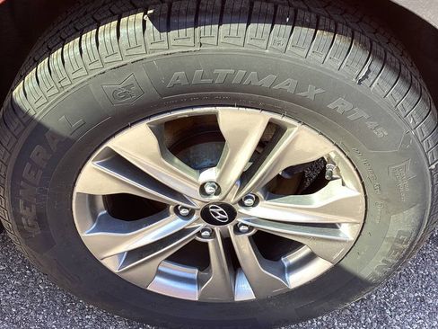 Used 2016 Hyundai Santa Fe Sport AWD/4WD image 30