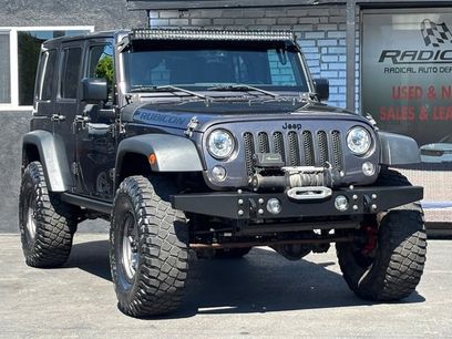 Used 2017 Jeep Wrangler Unlimited Rubicon w/ Connectivity Group