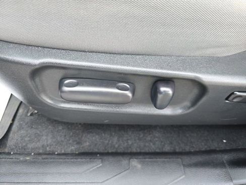 Used 2023 Toyota Tacoma SR5 w/ Technology Package image 20