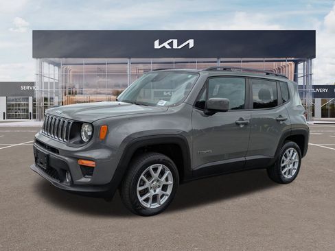 Used 2021 Jeep Renegade Latitude AWD/4WD image 6