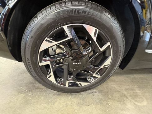 Used 2023 Kia Sportage SX FWD image 12