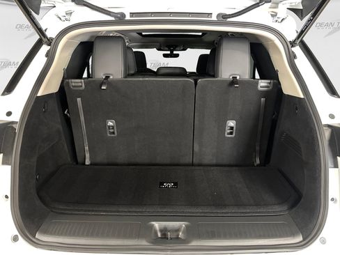Used 2026 INFINITI QX60 Luxe w/ Cargo Package AWD/4WD image 16