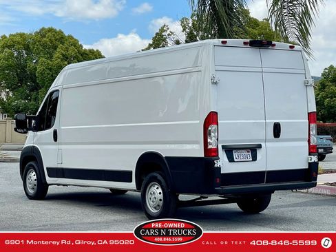 Used 2023 RAM ProMaster 3500 w/ Convenience Group FWD image 4
