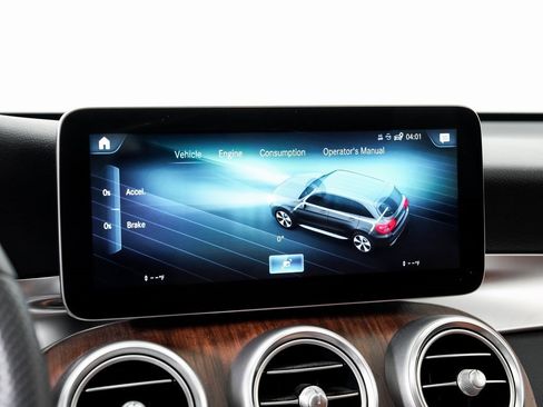 Used 2021 Mercedes-Benz GLC 300 image 16