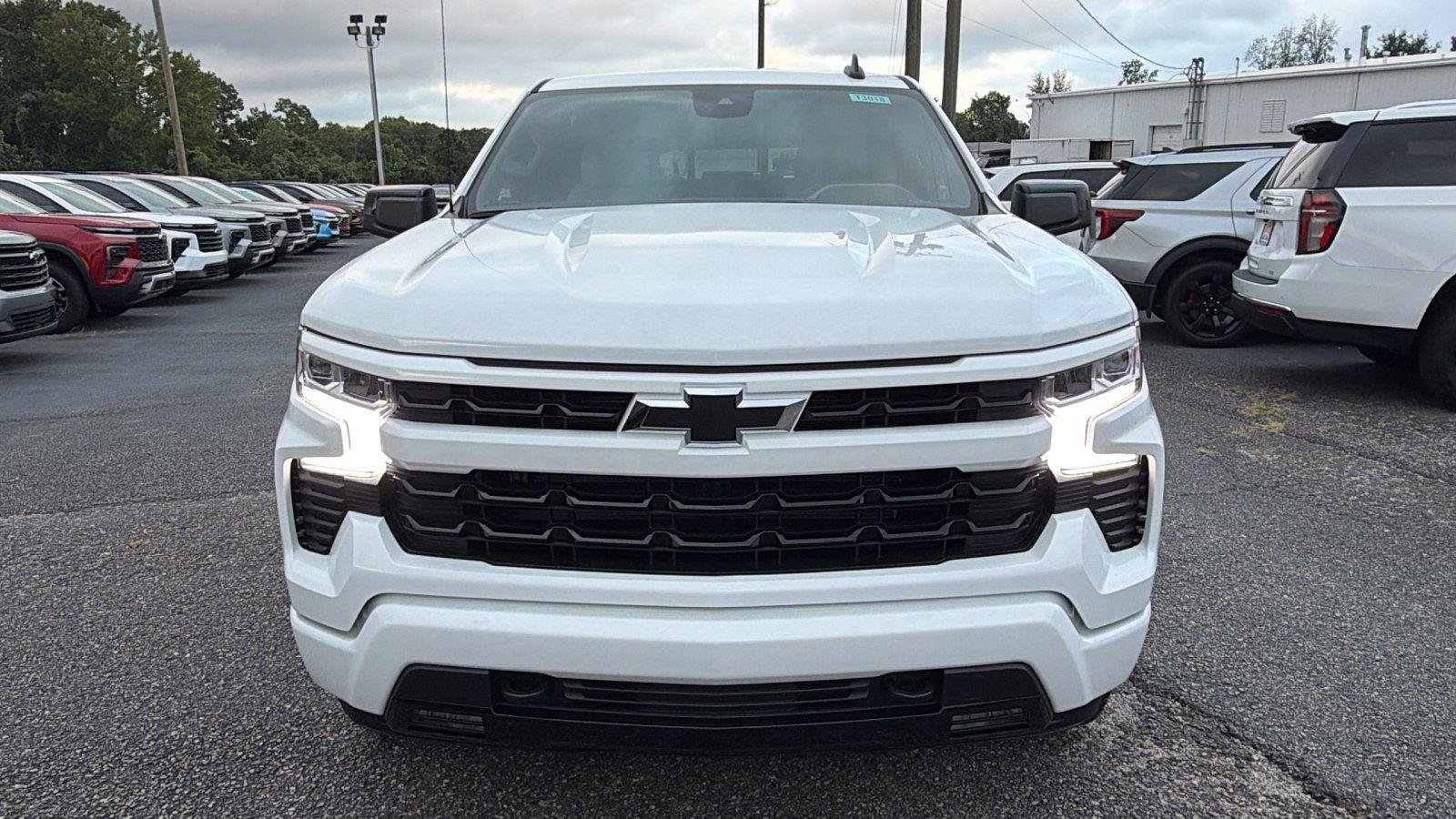 New 2026 Chevrolet Silverado 1500 RST w/ Convenience Package II AWD/4WD image 2