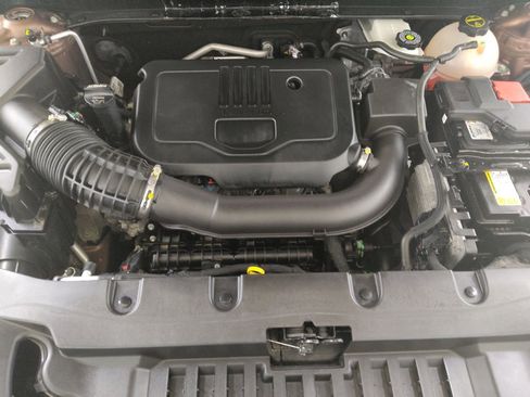 Used 2024 Chevrolet Blazer LT w/ Convenience Package FWD image 31
