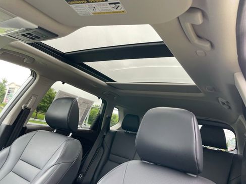 Certified 2023 Nissan Rogue SV w/ SV Premium B Package image 7