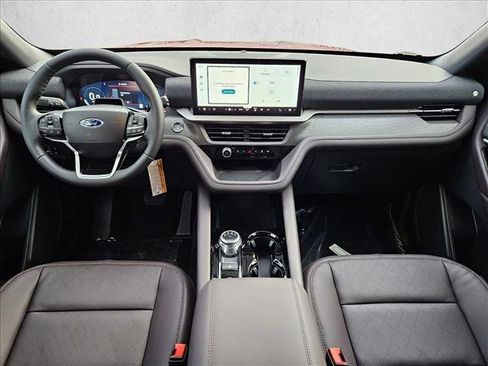 New 2026 Ford Explorer Platinum image 15