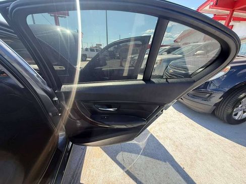 Used 2015 BMW 328i Sedan w/ Premium Package RWD image 12