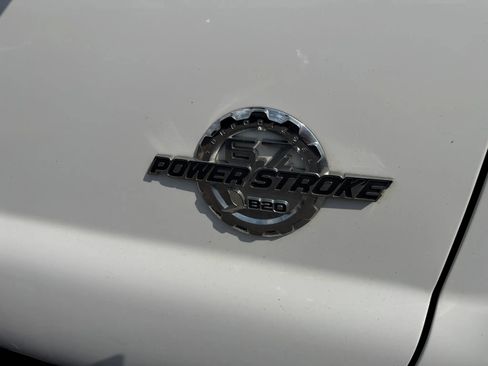 Used 2012 Ford F350 XLT w/ Snow Plow Prep Pkg AWD/4WD image 44