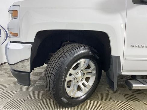 Certified 2018 Chevrolet Silverado 1500 LT w/ All Star Edition image 29