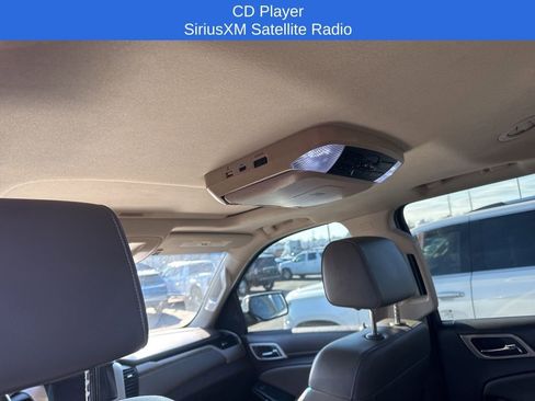 Used 2017 GMC Yukon Denali image 7