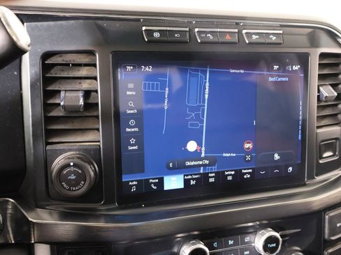 Used 2023 Ford F250 Lariat w/ Lariat Ultimate Package AWD/4WD image 7