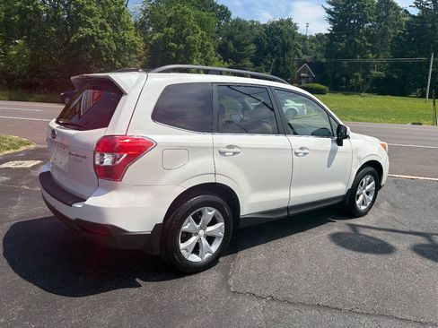 Used 2014 Subaru Forester 2.5i Limited w/ Popular Package #1 AWD/4WD image 3