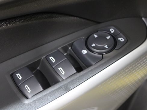 Used 2024 Chevrolet Trax RS w/ Driver Confidence Package FWD image 7