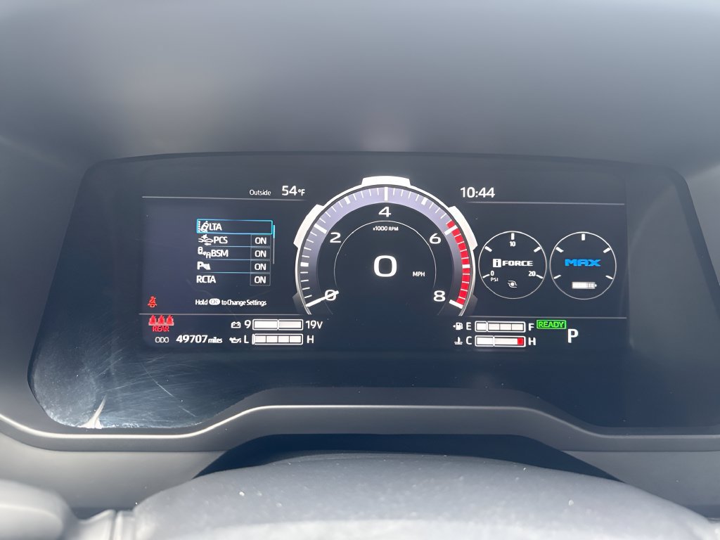 Used 2024 Toyota Tundra Limited AWD/4WD image 24